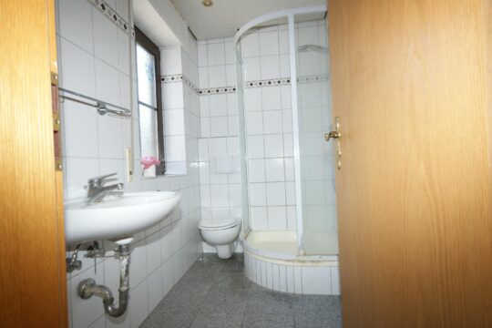 Duschbad EG